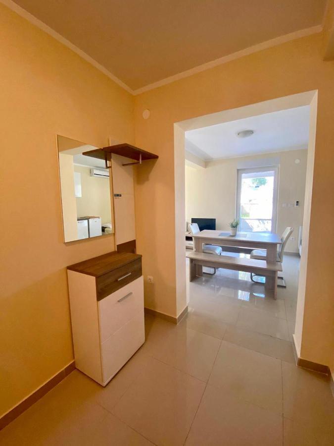 Atrium Novalja Apartment Ngoại thất bức ảnh