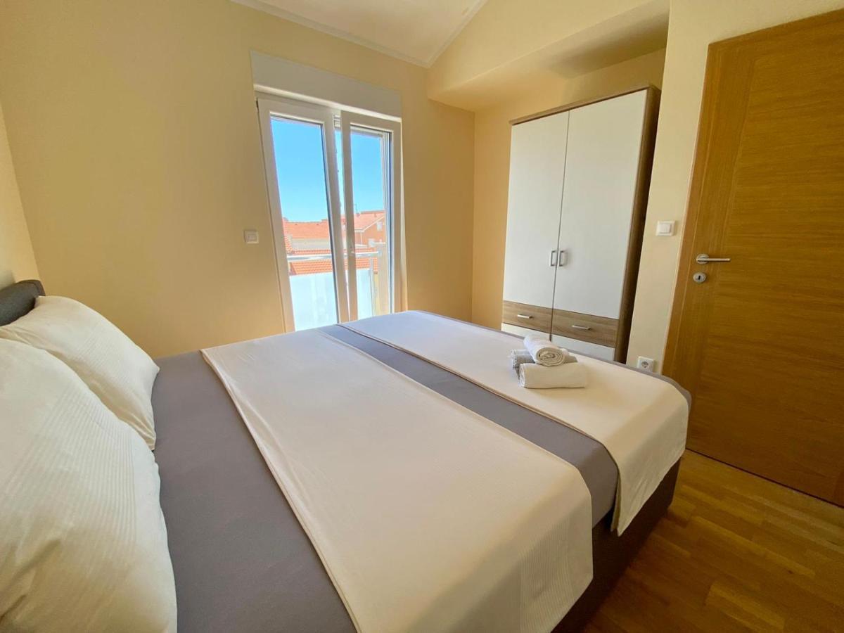 Atrium Novalja Apartment Ngoại thất bức ảnh