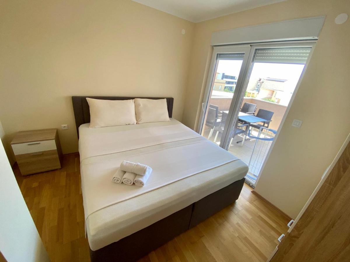 Atrium Novalja Apartment Ngoại thất bức ảnh