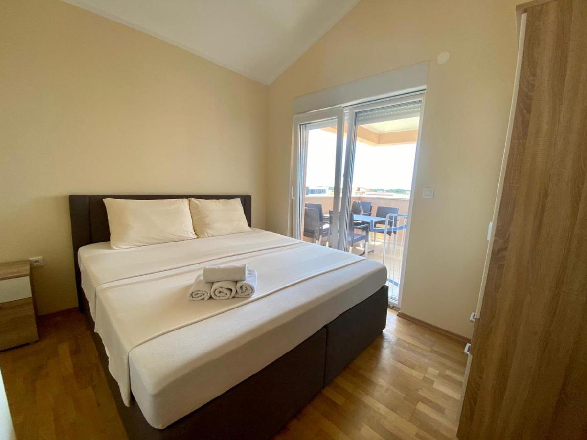 Atrium Novalja Apartment Ngoại thất bức ảnh