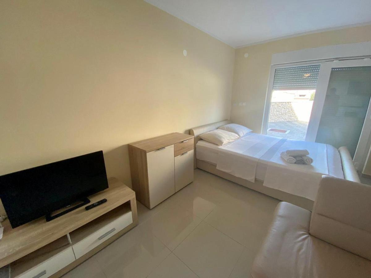 Atrium Novalja Apartment Ngoại thất bức ảnh